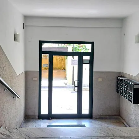 Beach House Mimi Appartement *